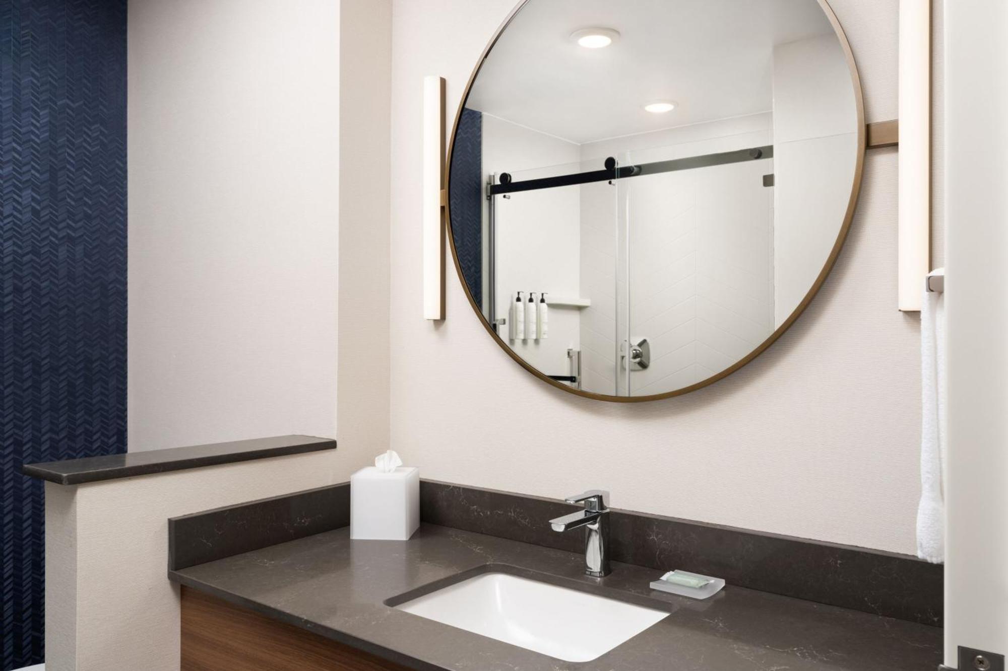 Fairfield By Marriott Inn & Suites ウェイクロス エクステリア 写真